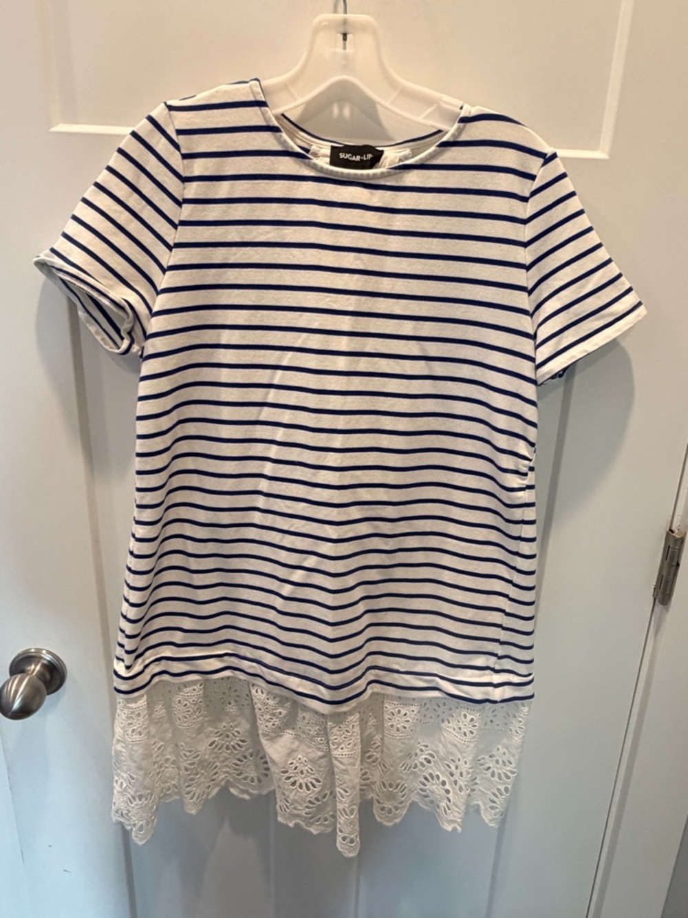 Sugar + Lip2 Striped Top Lace Hem Blue White Nautical Tee Size Small